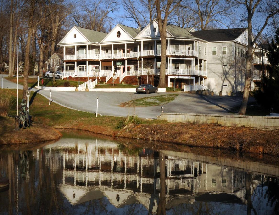 Acorn Hill Lodge And Spa Линчберг Экстерьер фото
