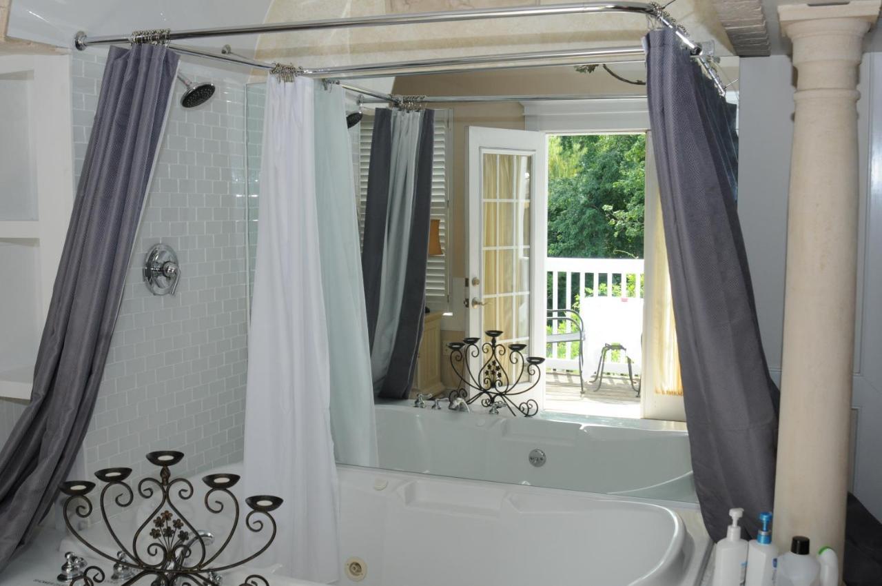 Acorn Hill Lodge And Spa Линчберг Номер фото